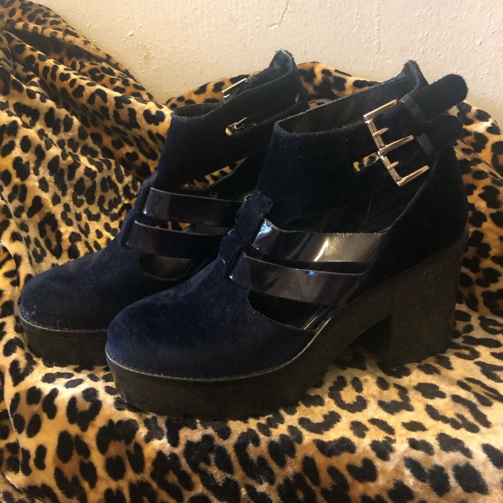 TopShop Blue Velvet 4” Platform Shoe, Gold Glitter Rubber Sole